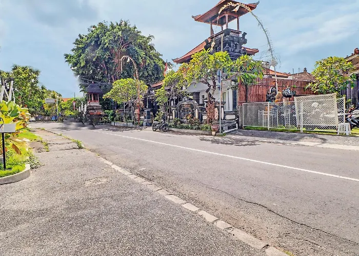 Townhouse Oak Signature Hotel